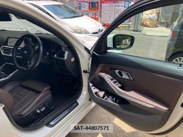 Bmw 3 SERIES 2022-09 8335034-12