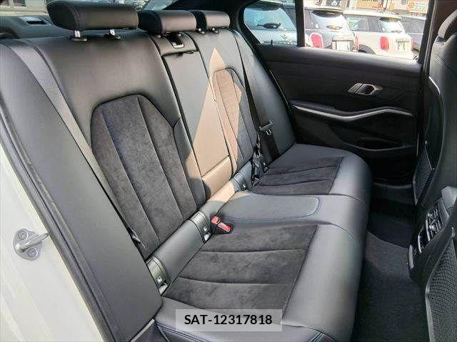 Bmw 3 SERIES 2023-09 8335031-7