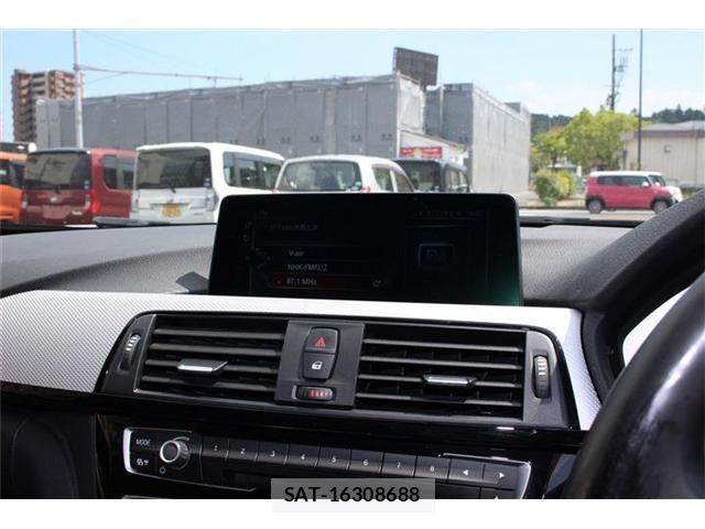 Bmw 3 SERIES 2017-08 8335041-21