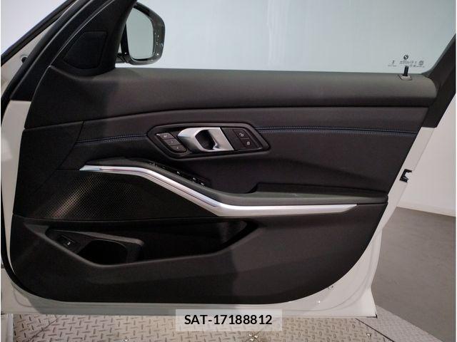 Bmw 3 SERIES 2025-11 8335027-28
