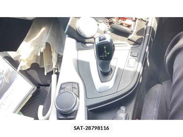 Bmw 3 SERIES 2017-09 8335048-20