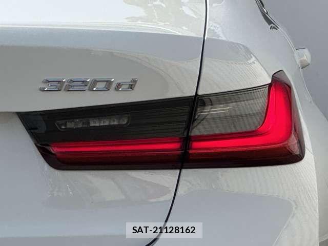 Bmw 3 SERIES 2020-12 8353958-12