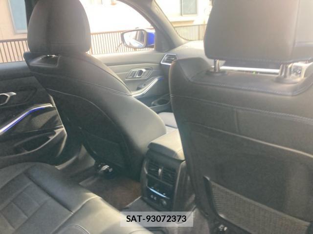 Bmw 3 SERIES 2019-10 8353960-12