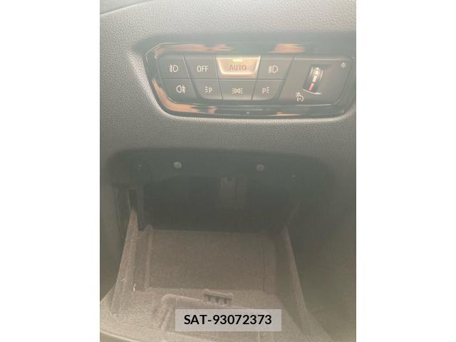 Bmw 3 SERIES 2019-10 8353960-19