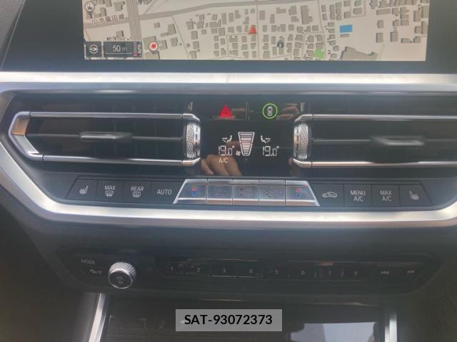 Bmw 3 SERIES 2019-10 8353960-22