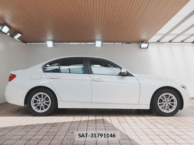 Bmw 3 SERIES 2017-03 8364919-6