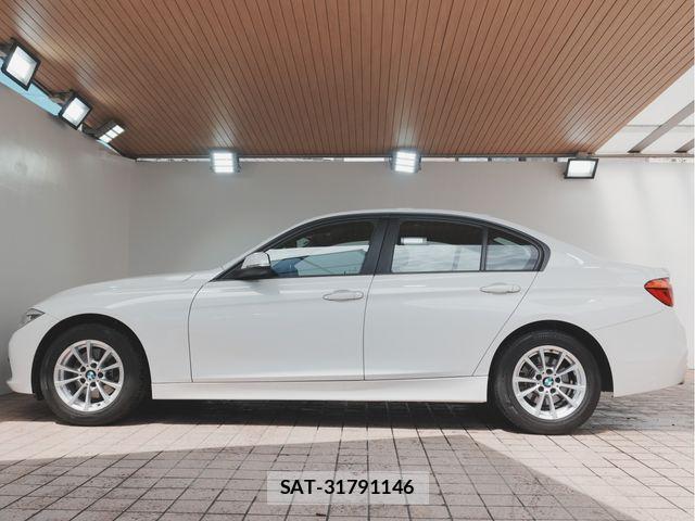 Bmw 3 SERIES 2017-03 8364919-7