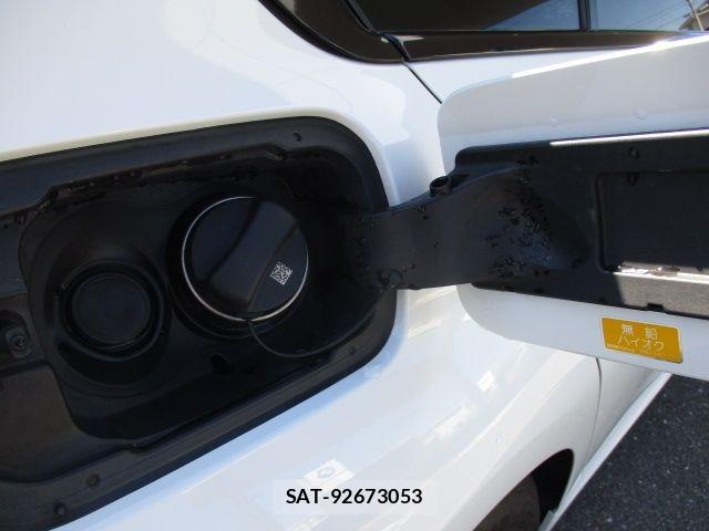 Bmw 3 SERIES 2019-05 8364912-13