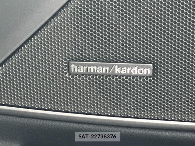 Bmw 3 SERIES 2023-03 8411384-22