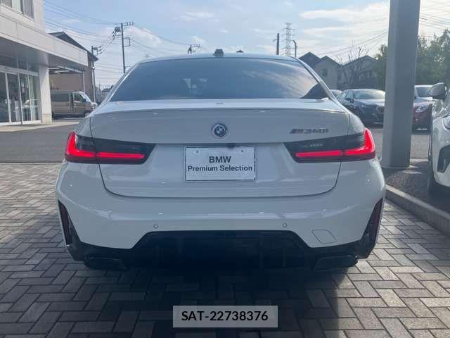Bmw 3 SERIES 2023-03 8411384-4