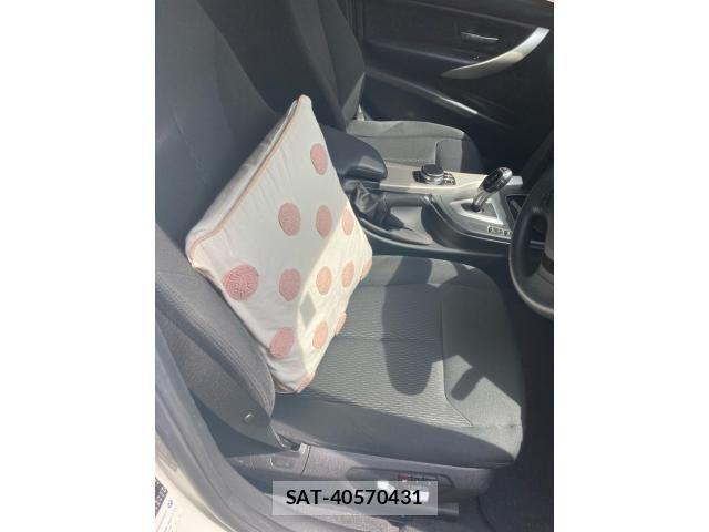 Bmw 3 SERIES 2017-09 8411389-7