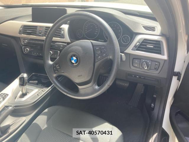 Bmw 3 SERIES 2017-09 8411389-8