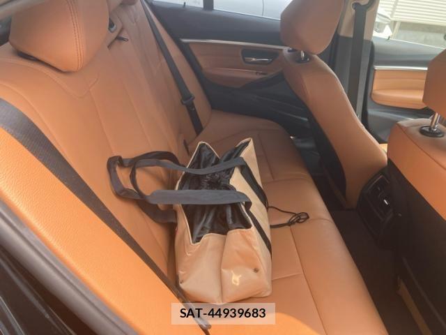 Bmw 3 SERIES 2018-07 8411395-10