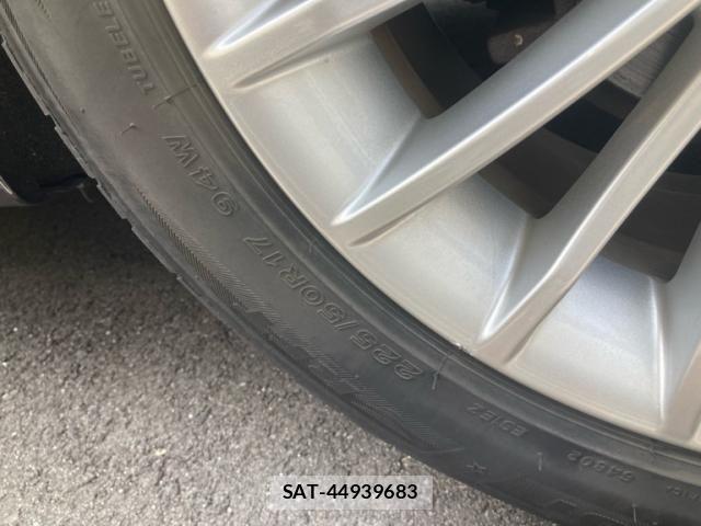 Bmw 3 SERIES 2018-07 8411395-8
