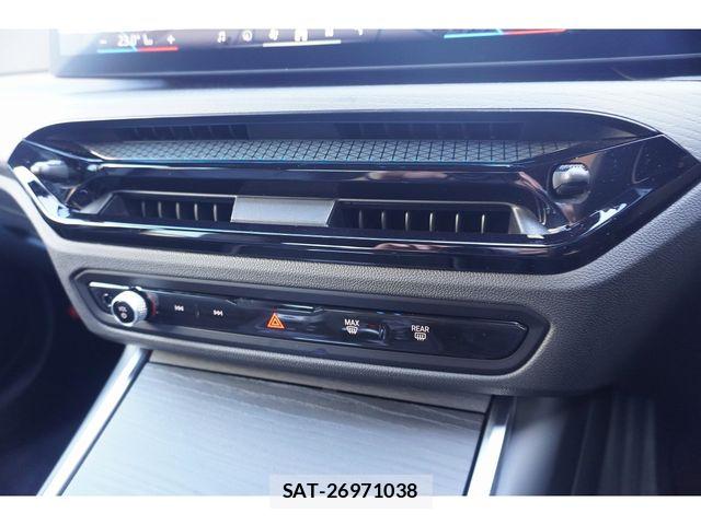 Bmw 3 SERIES 2026-04 8411385-9