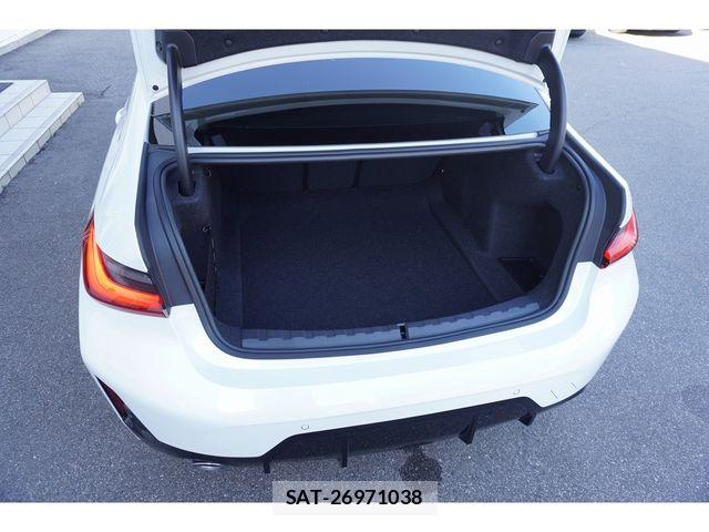 Bmw 3 SERIES 2026-04 8411385-12