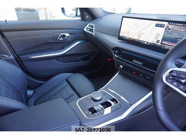 Bmw 3 SERIES 2026-04 8411385-16