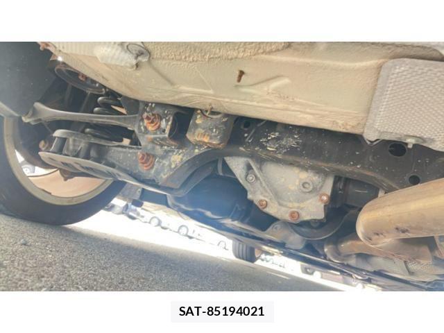 Bmw 3 SERIES 2013-09 8411404-28