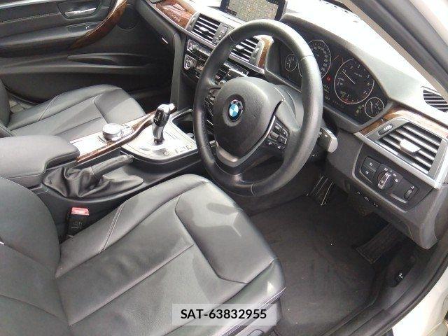 Bmw 3 SERIES 2017-12 8437954-1