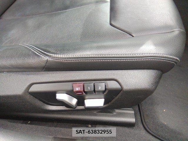 Bmw 3 SERIES 2017-12 8437954-21