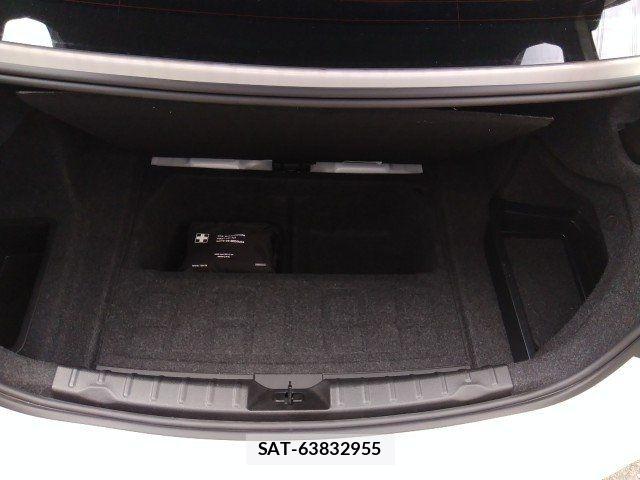 Bmw 3 SERIES 2017-12 8437954-25
