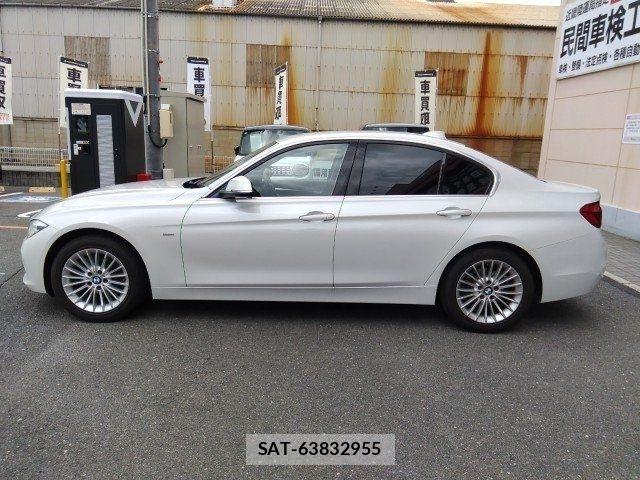 Bmw 3 SERIES 2017-12 8437954-5