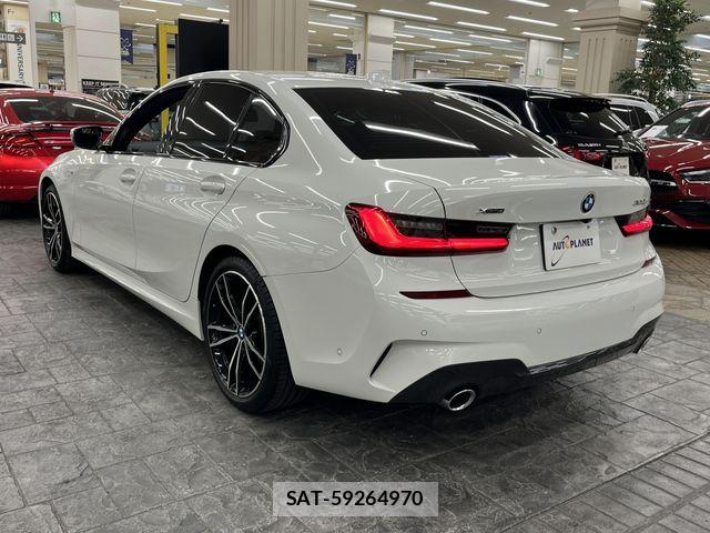 Bmw 3 SERIES 2019-07 8523725-9