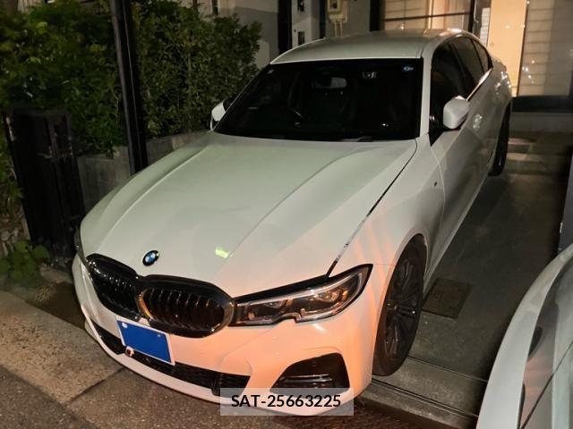Bmw 3 SERIES 2021-03 8523728-2
