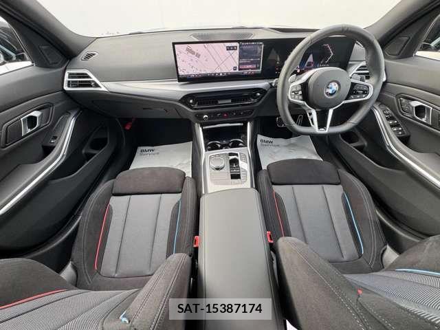 Bmw 3 SERIES 2026-03 8523721-1