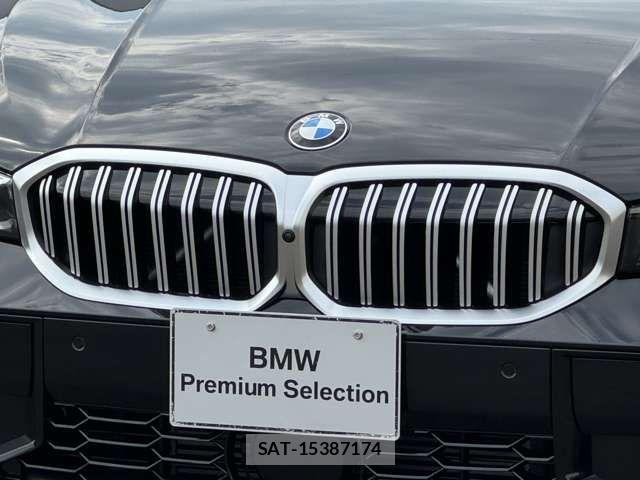 Bmw 3 SERIES 2026-03 8523721-6