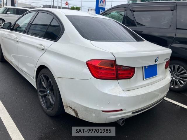Bmw 3 SERIES 2013-11 8523734-10