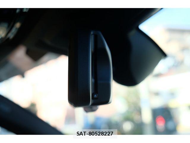 Bmw 3 SERIES 2021-04 8561252-20