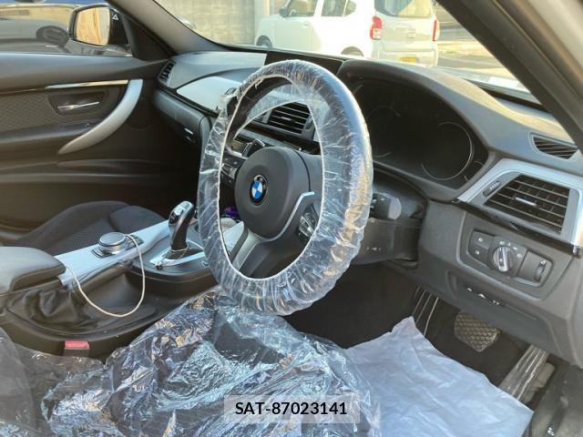 Bmw 3 SERIES 2018-04 8561260-10