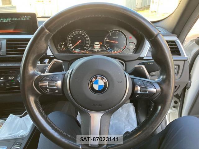 Bmw 3 SERIES 2018-04 8561260-18