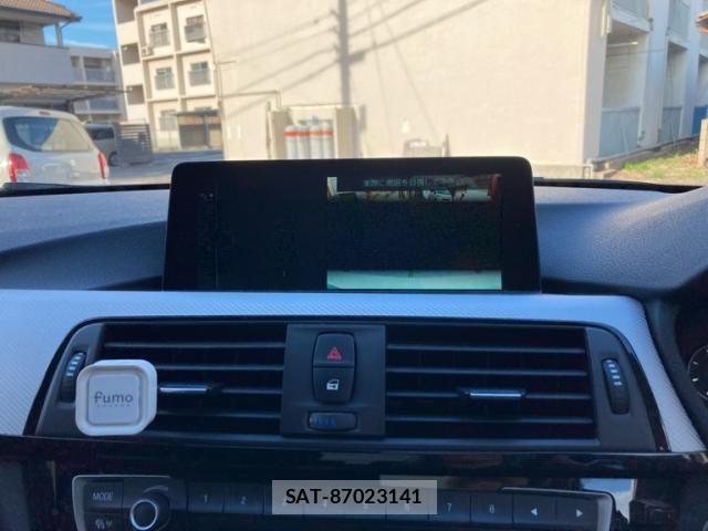 Bmw 3 SERIES 2018-04 8561260-21