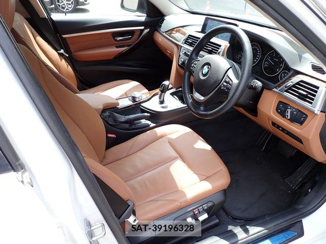 Bmw 3 SERIES 2017-08 8561258-1