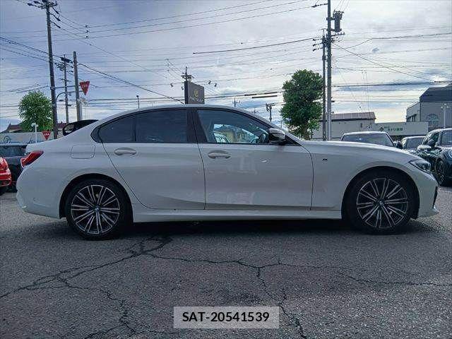 Bmw 3 SERIES 2019-06 8658183-15