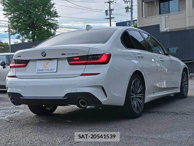 Bmw 3 SERIES 2019-06 8658183-16