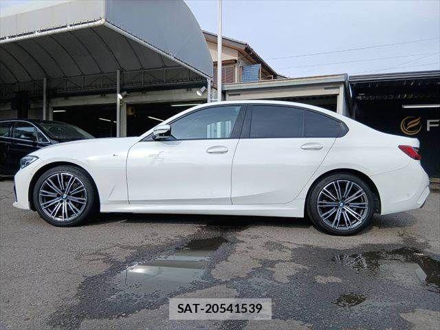 Bmw 3 SERIES 2019-06 8658183-19