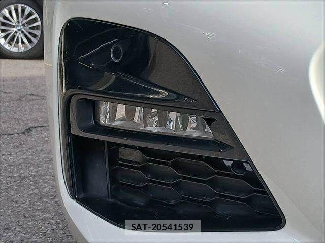 Bmw 3 SERIES 2019-06 8658183-22