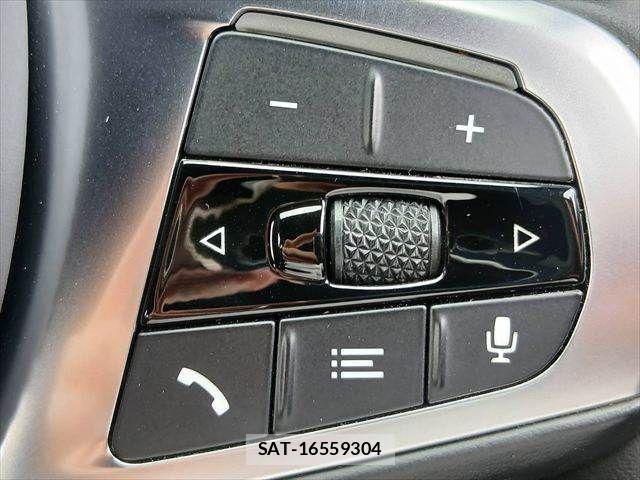Bmw 3 SERIES 2019-08 8658184-24