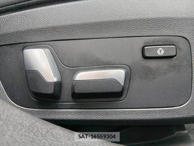 Bmw 3 SERIES 2019-08 8658184-25