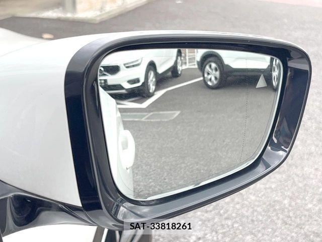 Bmw 3 SERIES 2019-08 8740838-7