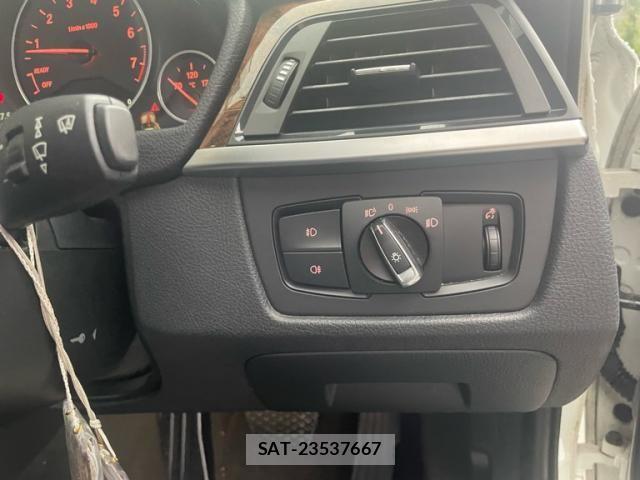 Bmw 3 SERIES 2012-05 8740845-4