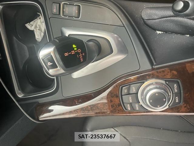 Bmw 3 SERIES 2012-05 8740845-7