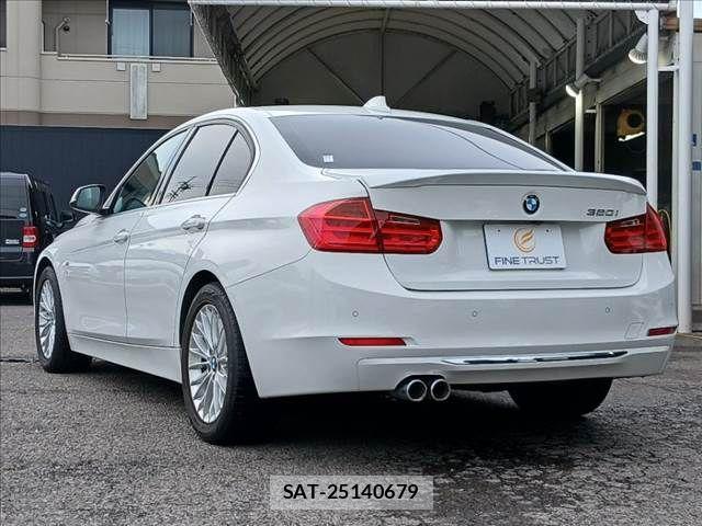 Bmw 3 SERIES 2014-02 8740844-18