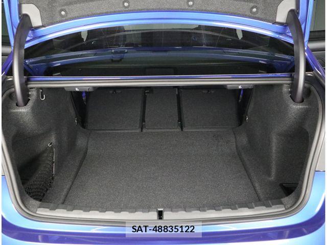 Bmw 3 SERIES 2023-10 8740833-26