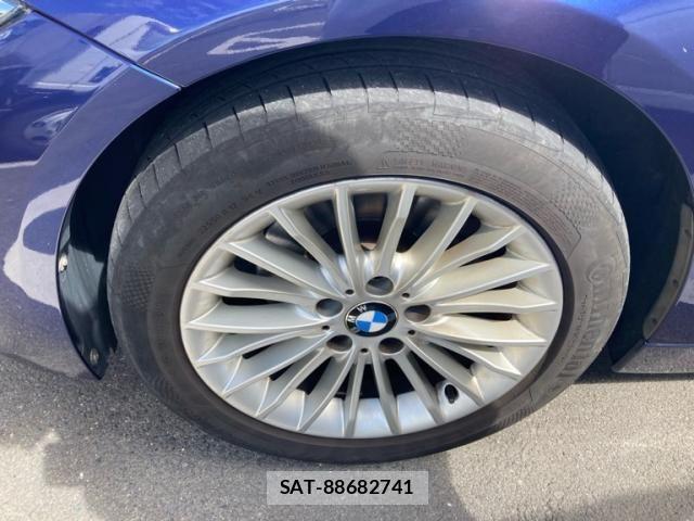 Bmw 3 SERIES 2017-10 8779605-9