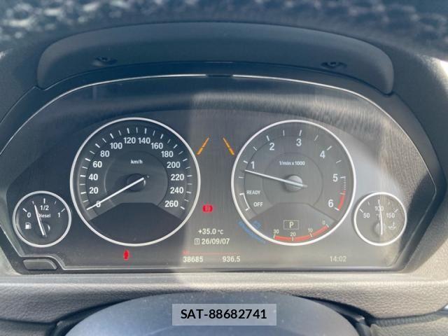 Bmw 3 SERIES 2017-10 8779605-23