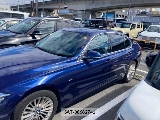 Bmw 3 SERIES 2017-10 8779605-2
